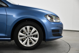 2015 MY16 Volkswagen Golf 7 92TSI Hatch Image 5