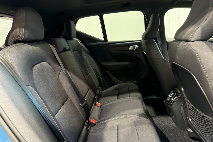2022 MY23 Volvo XC40 XZ Recharge Pure Electric SUV Image 19