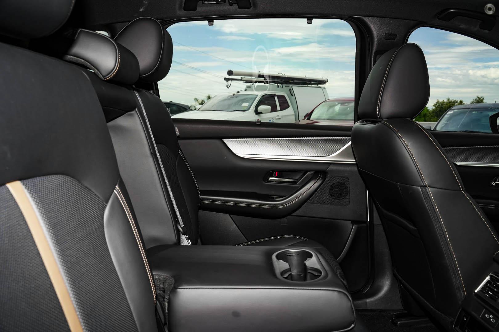 2024 Mazda CX-90 KK D50e Azami SUV Image 8