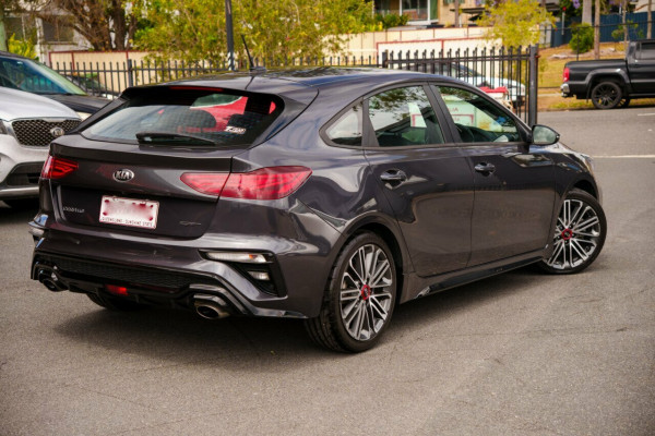 2019 Kia Cerato BD GT Hatch Image 2
