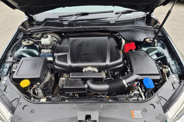 2017 MY16 Holden Commodore VF Series II SV6 Sedan Image 10