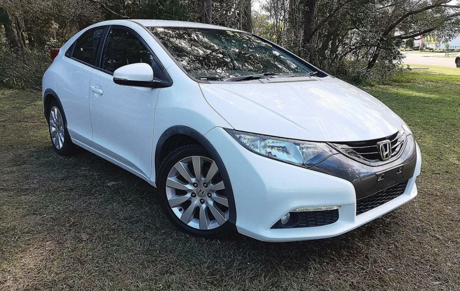 2012 Honda Civic 9th Gen VTi-L Hatch Image 1