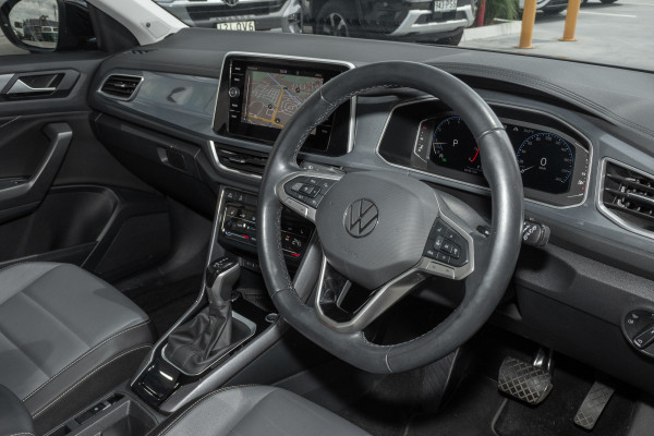 2022 MY23 Volkswagen T-Roc D11 110TSI Style SUV image 5