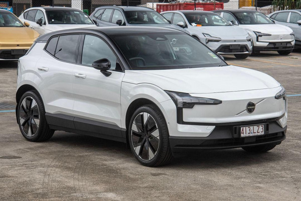 2024 MY25 Volvo EX30  Twin Motor Performance Ultra SUV Image 5