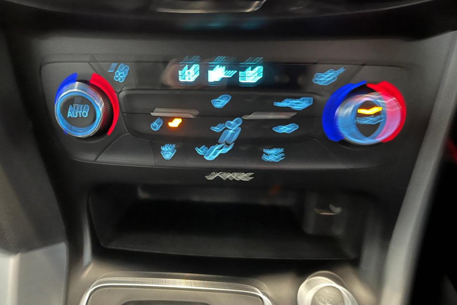 2015 Ford Focus LZ Sport Hatch Image 25