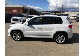 2014 MY15 Volkswagen Tiguan 5N 155TSI R-Line SUV