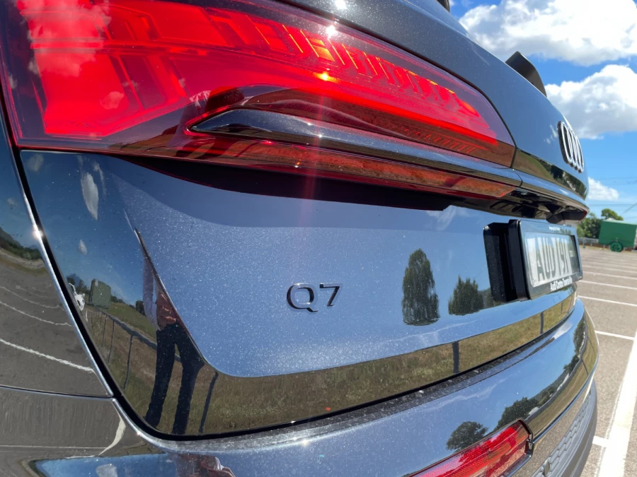 2025 Audi Q7 4M TDI 170kW SUV Image 14