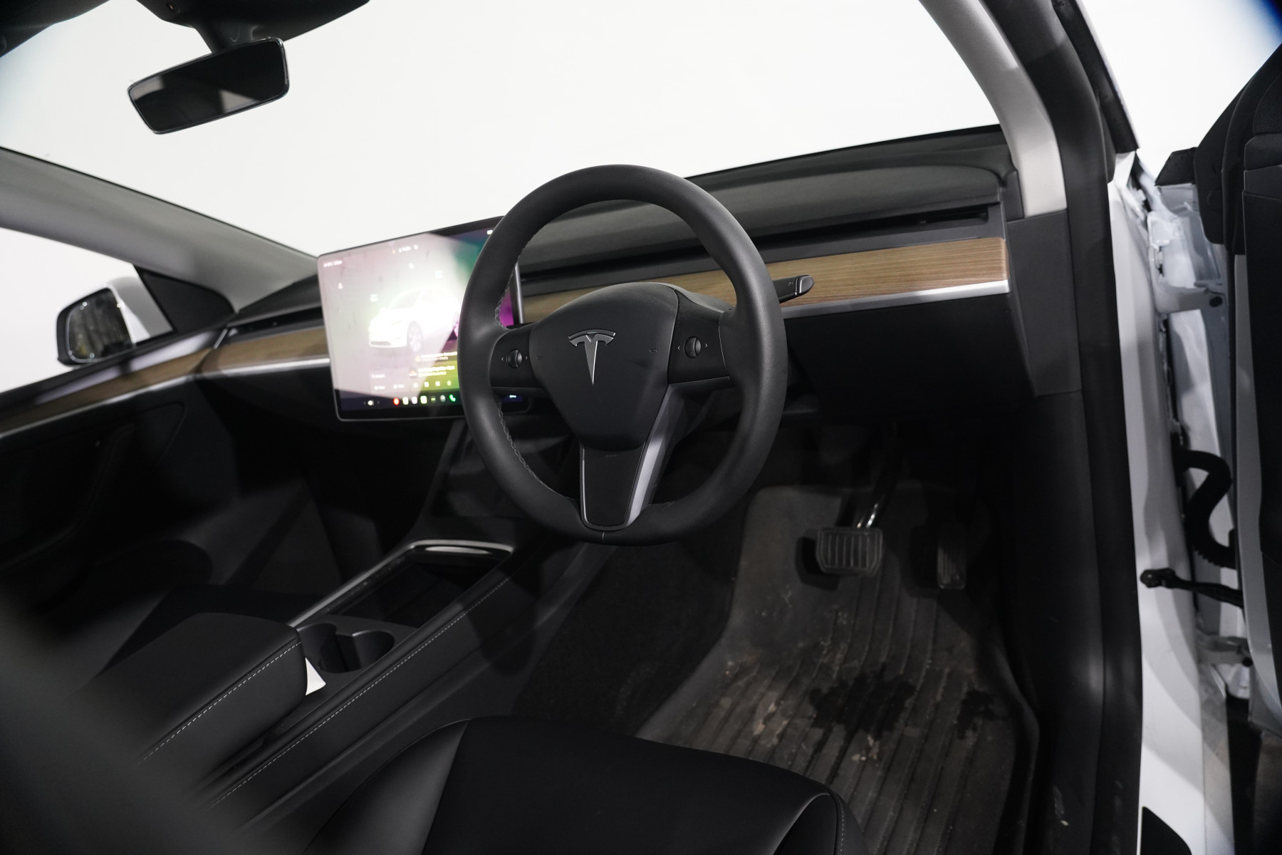 2023 Tesla Model Y Y Rear-Wheel Drive SUV Image 10