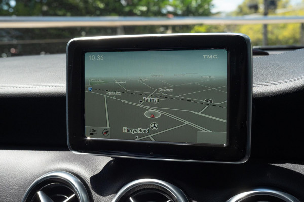 2014 Mercedes-Benz A-Class W176 A200 Hatch image 17