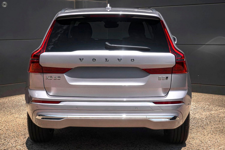 2026 Volvo XC60 UZ Plus B5 Bright SUV Image 2