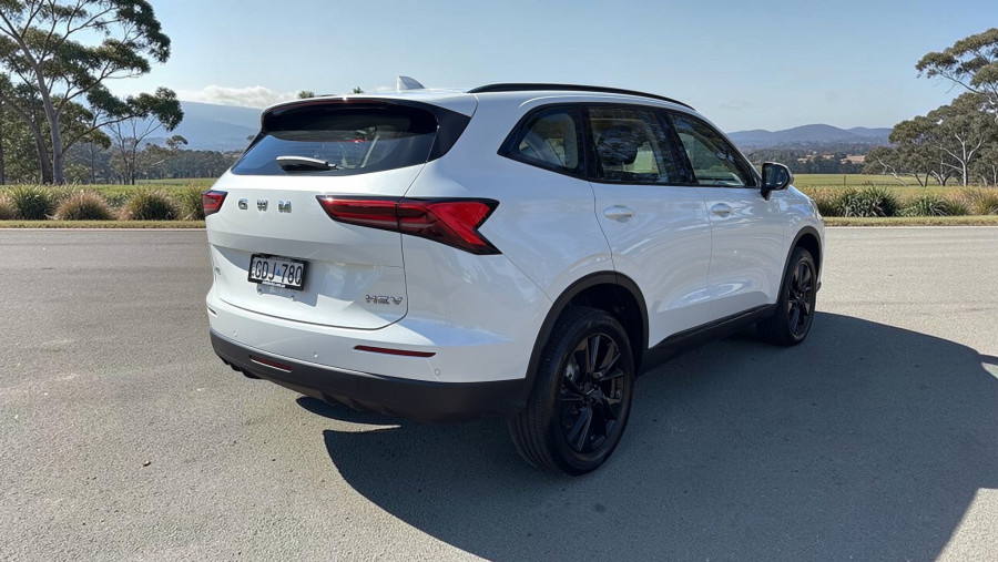 2025 GWM Haval H6 B01 Lux Hybrid SUV Image 7