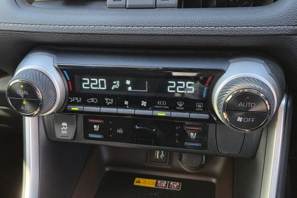 2025 Toyota RAV4 AXAH54R Cruiser SUV Image 17