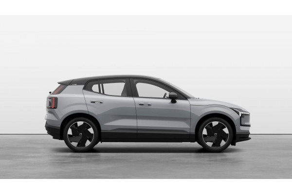2025 Volvo EX30  Twin Motor Performance Ultra SUV Image 5