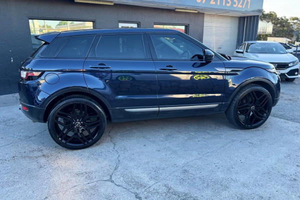 2016 MY16.5 Land Rover Range Rover Evoque L538 TD4 150 SE SUV Image 5