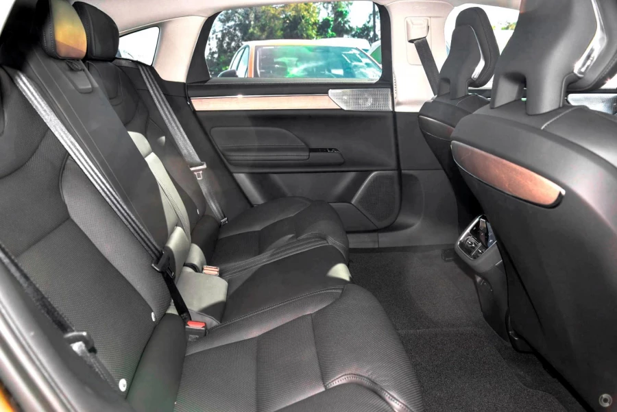 2026 MY27 Volvo ES90  Ultra Single Motor Sedan Image 7