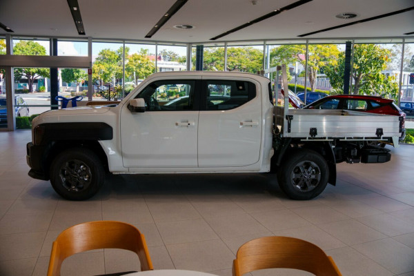 2025 MY26 Kia Tasman TK SX Cab Chassis Image 4