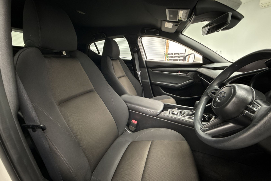 2019 Mazda 3 BP Series G20 Pure Hatch Image 21