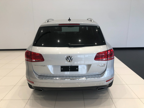 2013 Volkswagen Touareg 7P V6 TDI Suv Image 5
