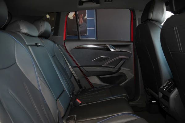 2026 Volkswagen Tiguan CT 195TSI R-Line SUV Image 6