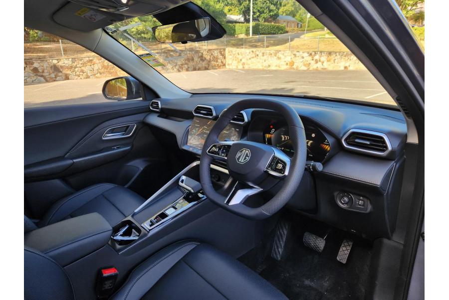 2024 MY25 MG ZS ZS32 Essence Hybrid+ SUV Image 11