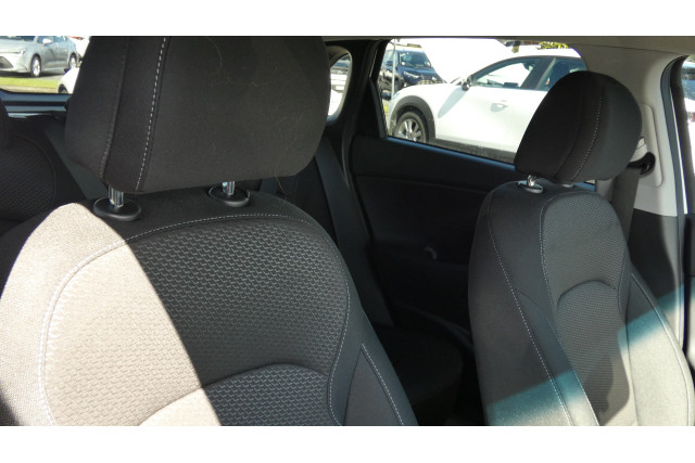 2020 Hyundai i30 PD2 MY20 ACTIVE Hatch Image 15
