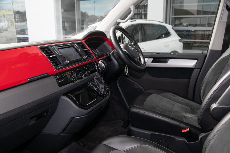 2016 Volkswagen Multivan T6 TDI450 Generation Six Van Image 8