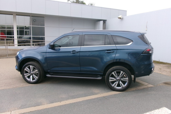 2023 MY24 Isuzu MU-X RJ LS-T SUV Image 6