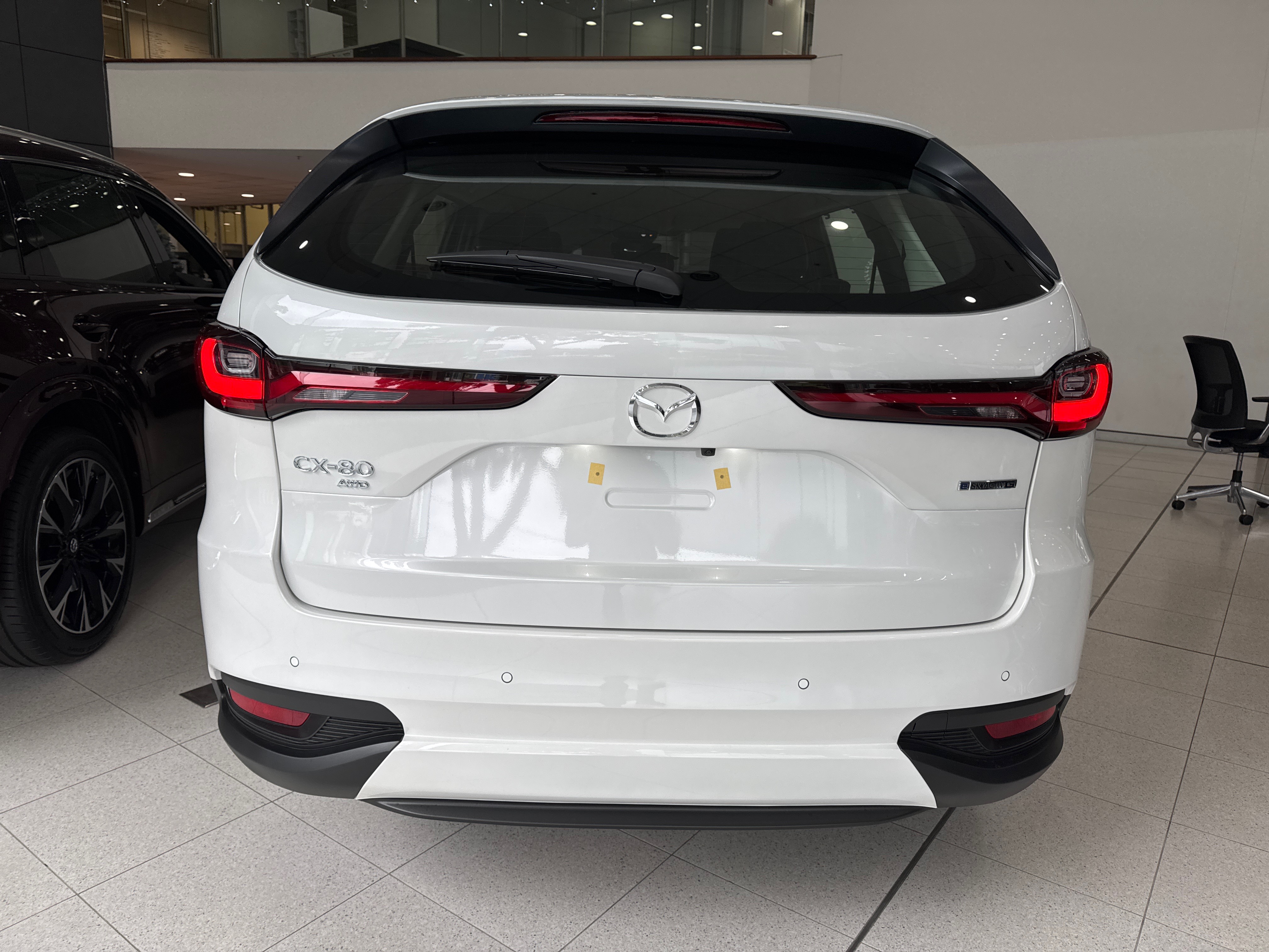 2024 Mazda CX-80 KL G40e Touring SUV Image 3