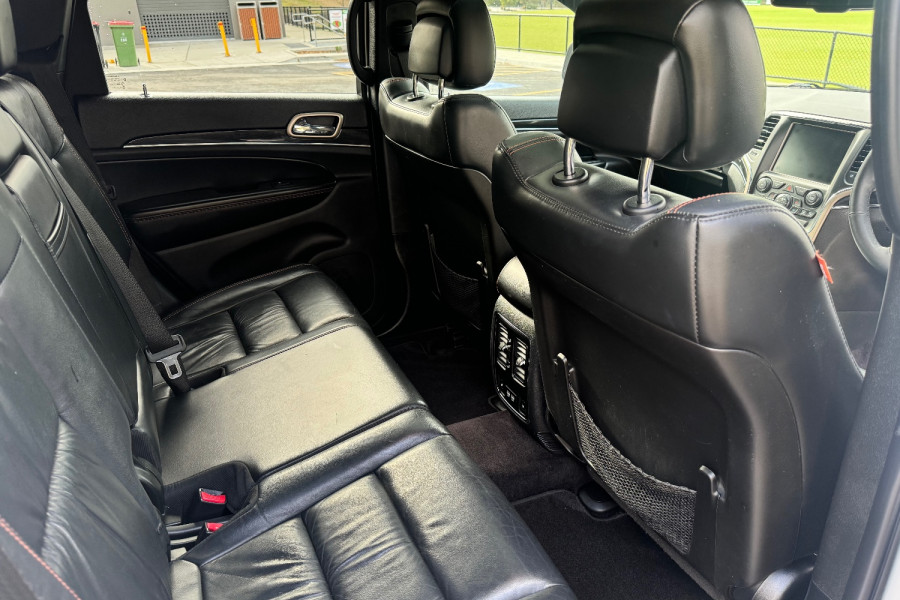 2016 Jeep Grand Cherokee WK 75th Anniversary Edition SUV Image 13