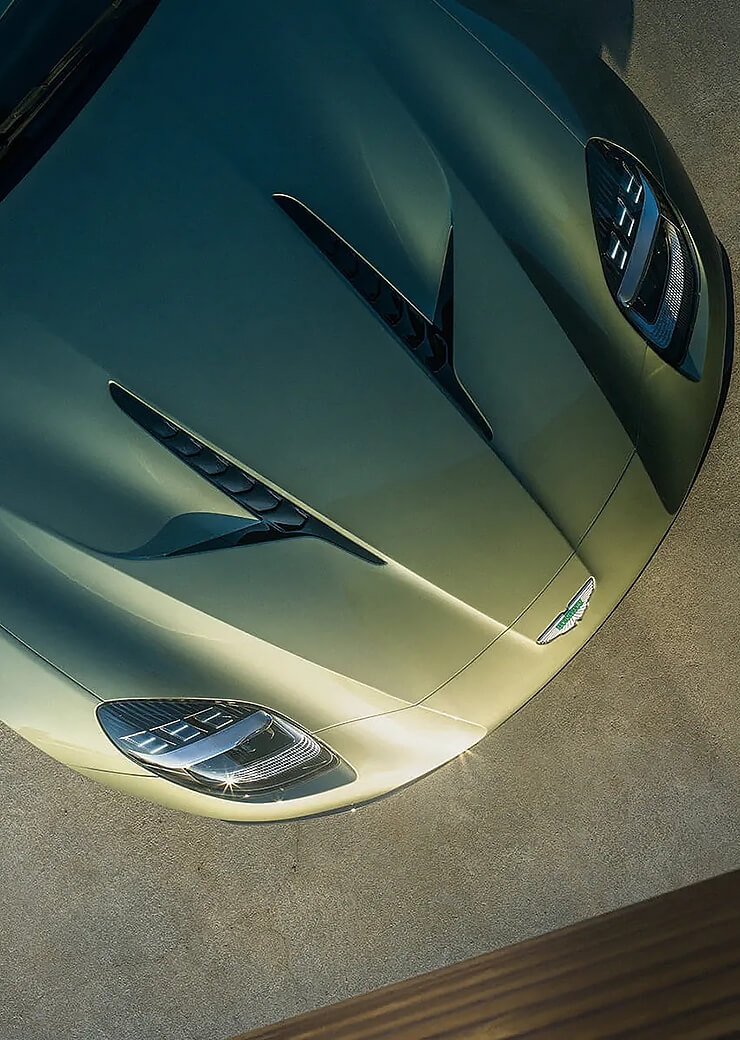 A new era of V12 supremacy Image