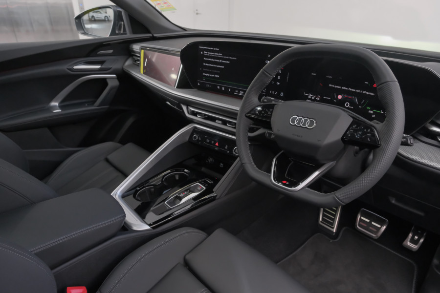 2026 Audi Q5 e-hybrid 270kW SUV