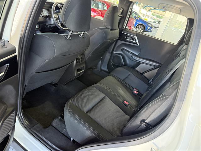 2022 MY23 Mitsubishi Outlander ZM ES SUV Image 11