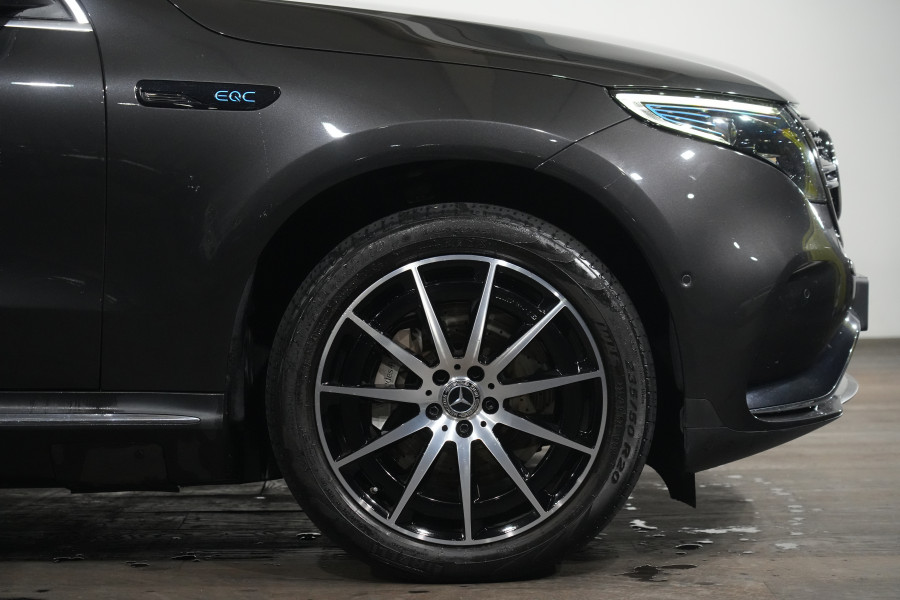 2020 Mercedes-Benz EQC EQC400 SUV Image 5