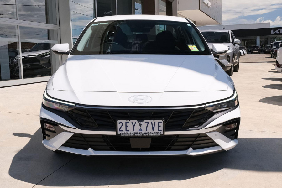 2026 Hyundai i30 CN7.V4 Hybrid Sedan Image 3