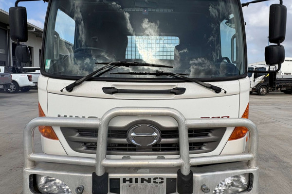 2016 Hino 500 FD Tray Image 3