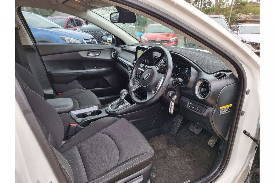 2019 Kia Cerato BD Sport Hatch Image 9