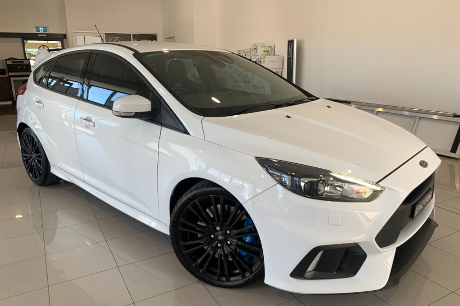 2016 Ford Focus LZ RS Hatch Image 1