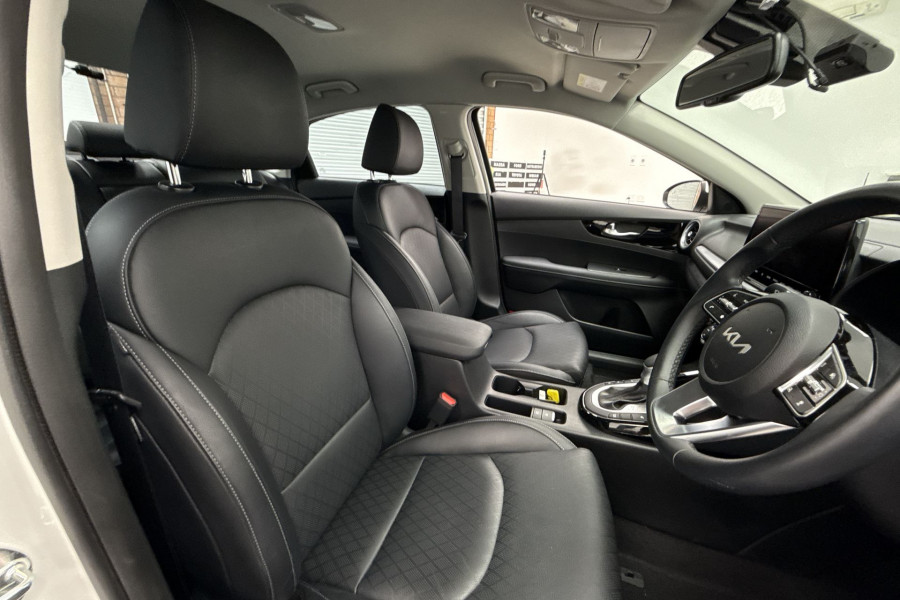 2021 MY22 Kia Cerato BD Sport+ Sedan Image 21
