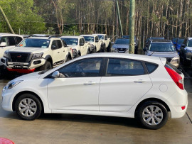 2016 MY17 Hyundai Accent RB4 Active Hatch image 7