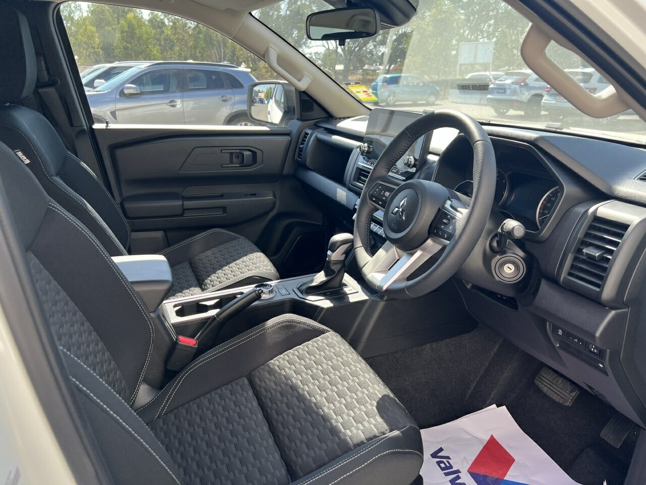 2024 MY24.5 Mitsubishi Triton MV GLX-R Ute Image 11