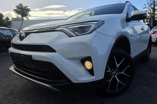 2018 Toyota RAV4 ZSA42R GXL SUV Image 2
