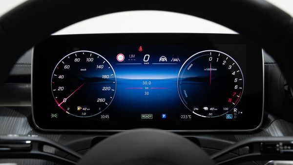 2026 Mercedes-Benz C-Class W206 C350 e Sedan image 13