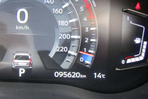 2020 Mitsubishi Pajero Sport QF4E46 Exceed SUV Image 12