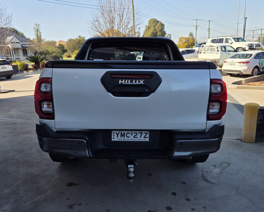 2024 Toyota HiLux B228460HR Rogue Ute Image 5