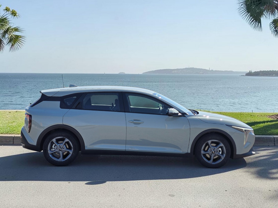 2025 MY26 Kia K4 CL4m S Hatch Image 5