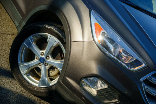 2016 Ford Escape ZG Trend SUV Image 6