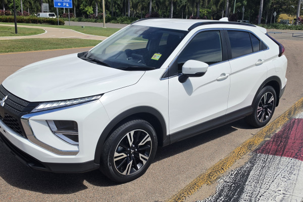 2024 Mitsubishi Eclipse Cross YB LS SUV Image 3