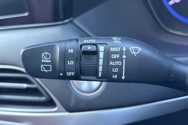 2021 Hyundai Palisade LX2.V1 Highlander SUV Image 25