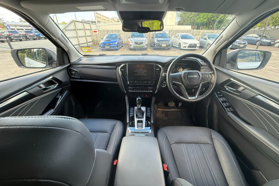 2024 Isuzu MU-X RJ LS-T SUV Image 14
