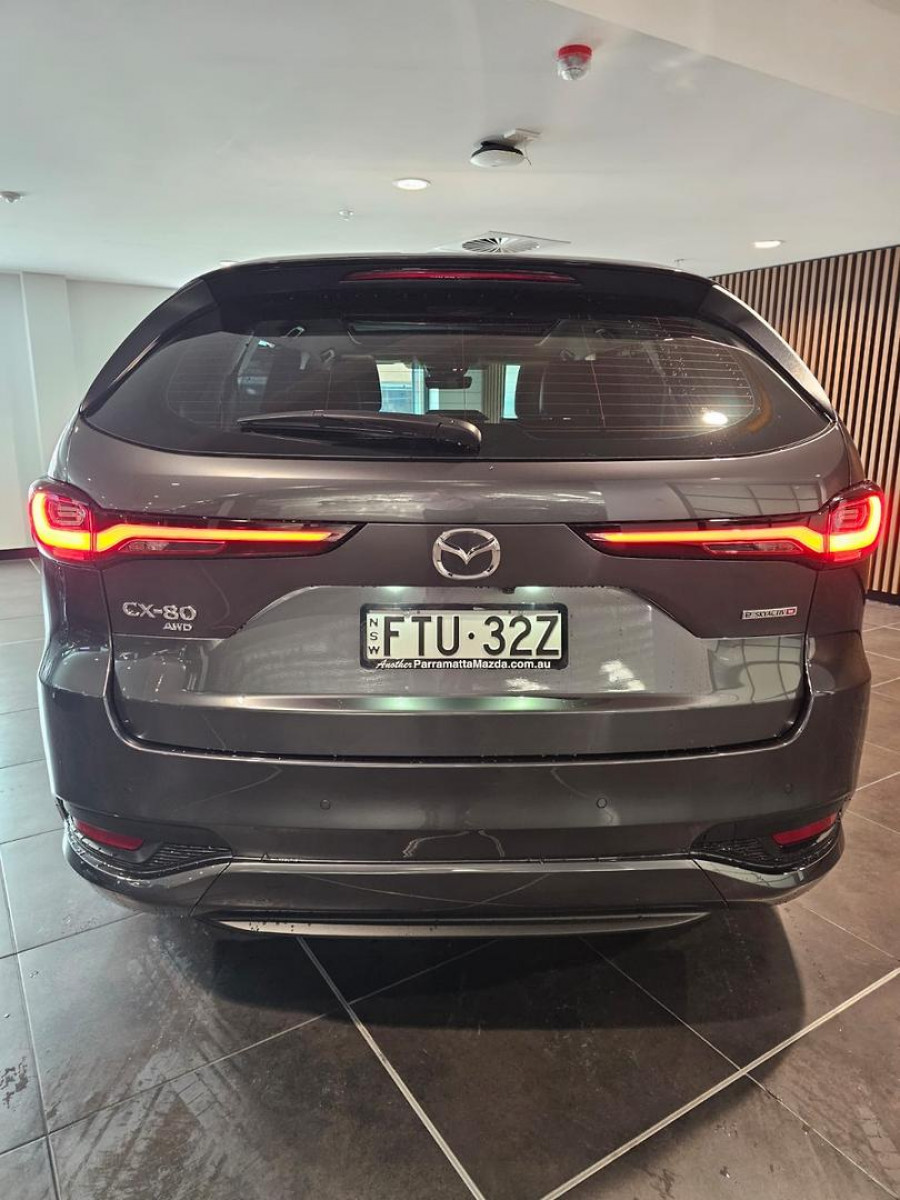 2025 Mazda CX-80 KL D50e GT SUV Image 3